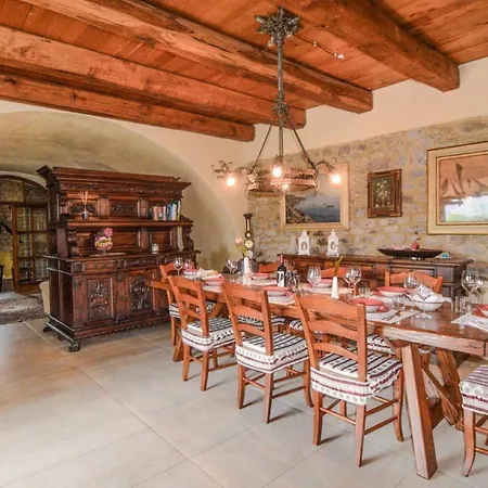 Torre De' Medici - Near Five Land - Pool - Tuscany Tatil Evi *